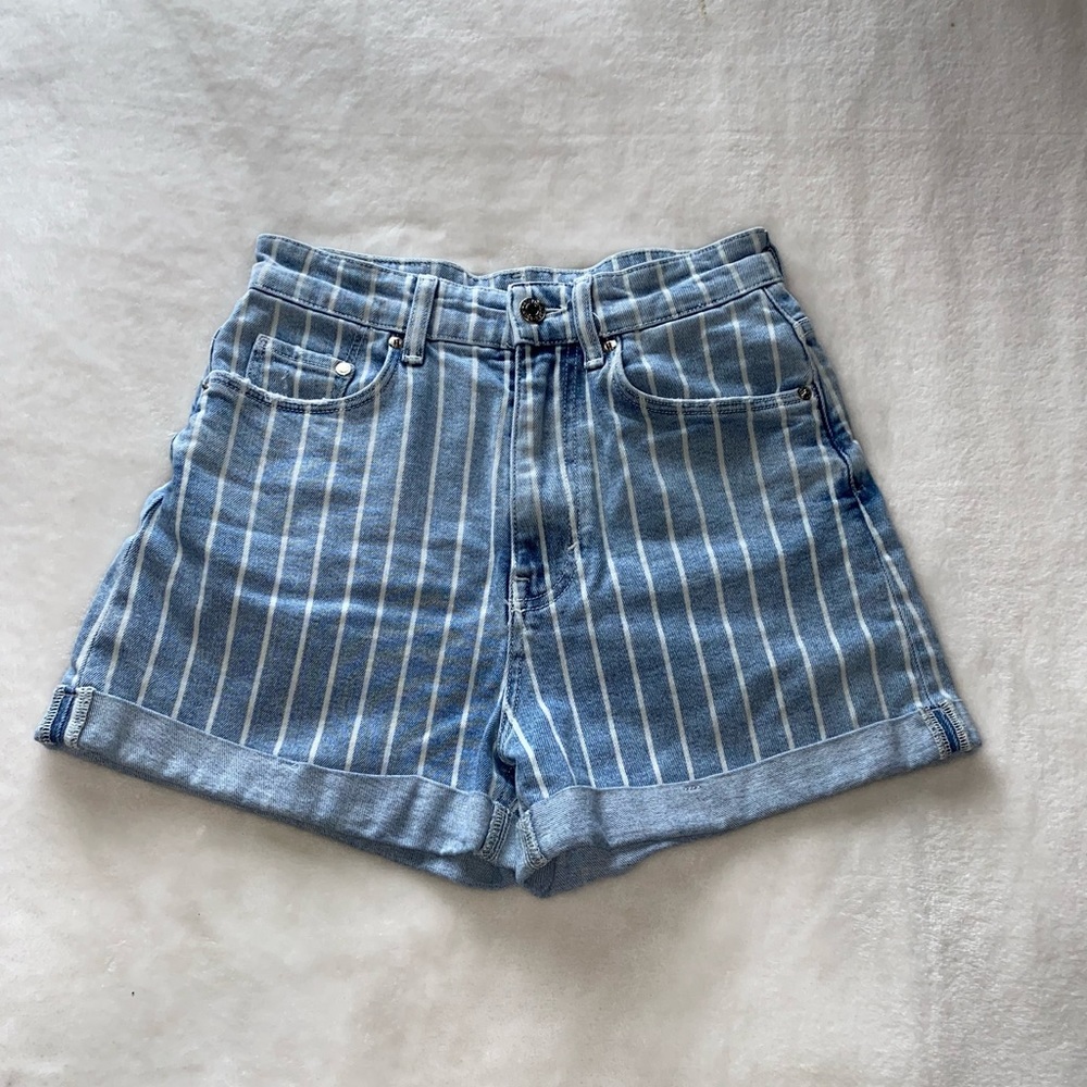 High waisted striped shorts